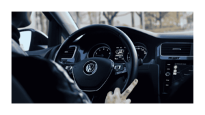 تبديل بطارية السيارة في جميع انحاء الكويت